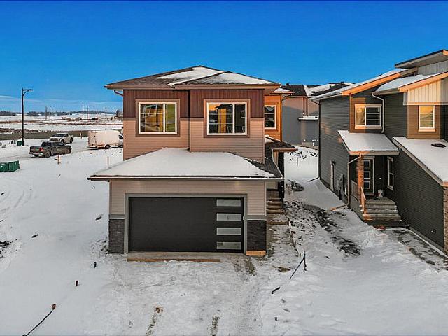 House for sale in Alberta