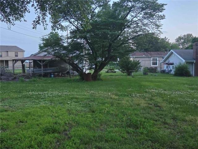 House for sale in Buchanan, Missouri