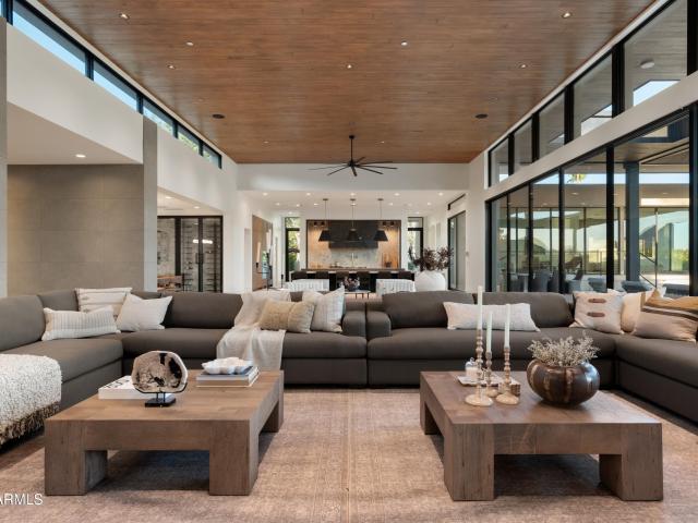 House for sale in Paradise Valley, Arizona