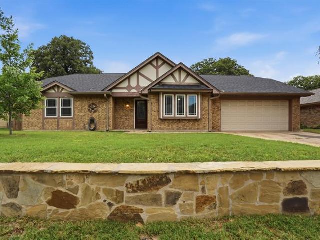 House for sale in Arlington, Texas