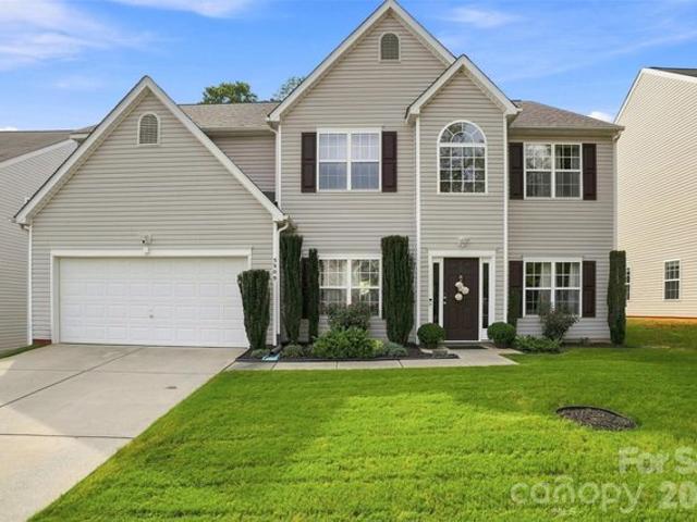 House for sale in Mecklenburg, North Carolina