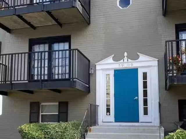 Condo for sale in Alexandria