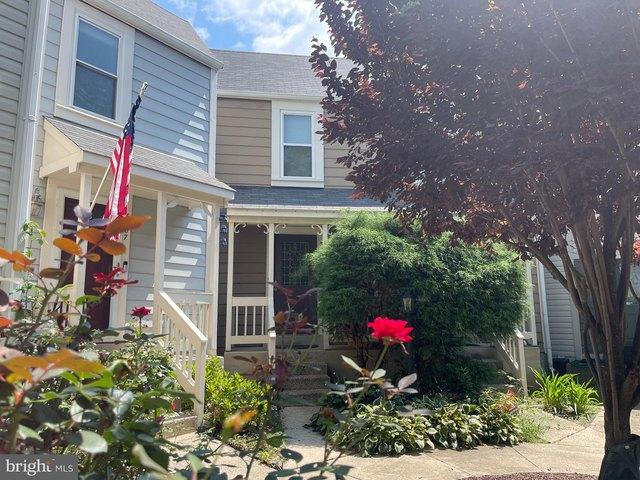 Townhouse for sale in Virginia