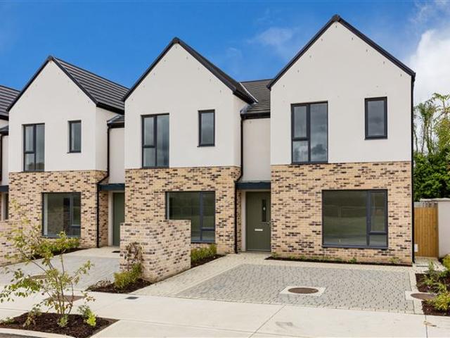 Terraced House for sale in North Tipperary