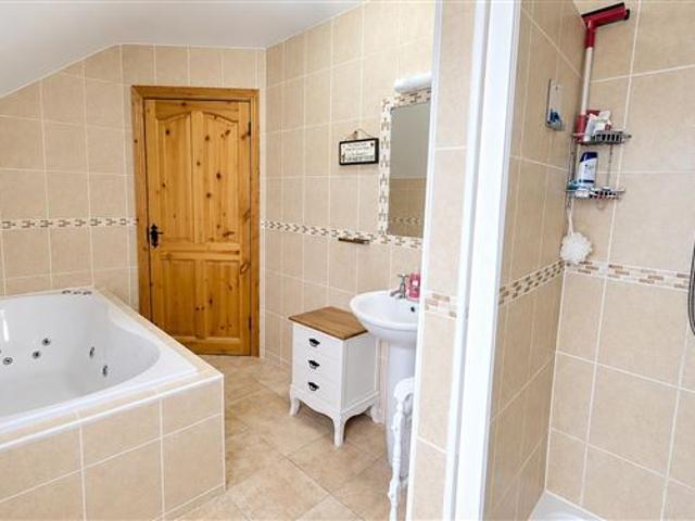 Detached House for sale in Fermoy, South Tipperary