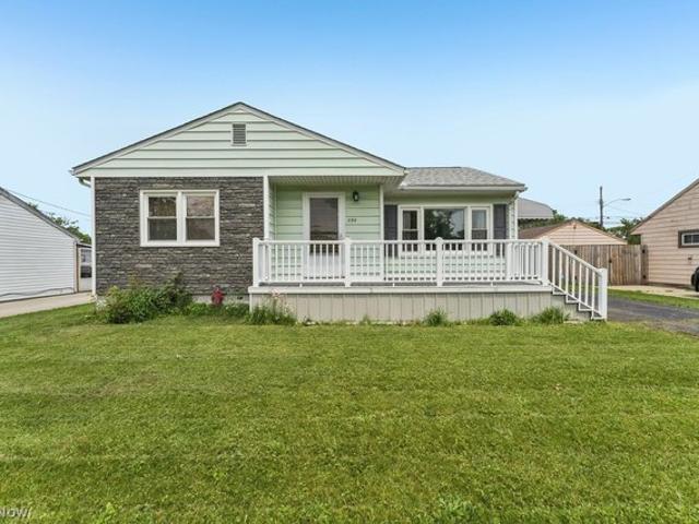 House for sale in Elyria, Ohio