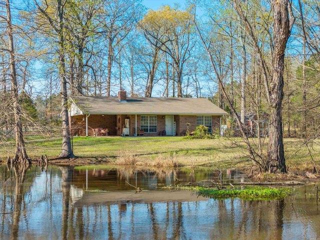 House for sale in Ark