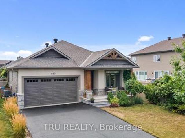 House for sale in Mississippi Mills, Ontario