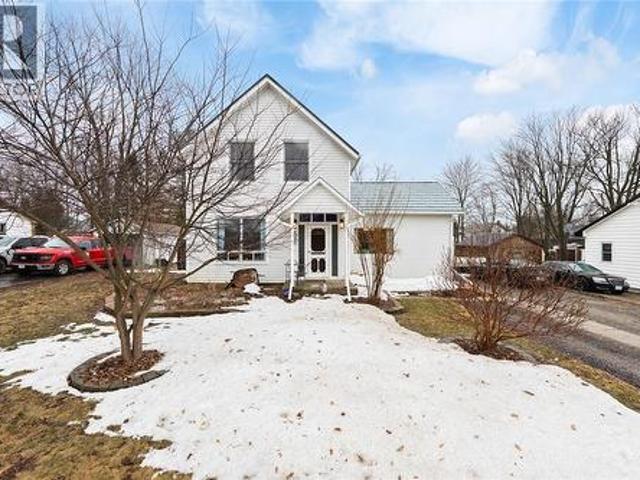 House for sale in Warwick, Ontario