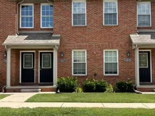 Condo for rent in Taylor