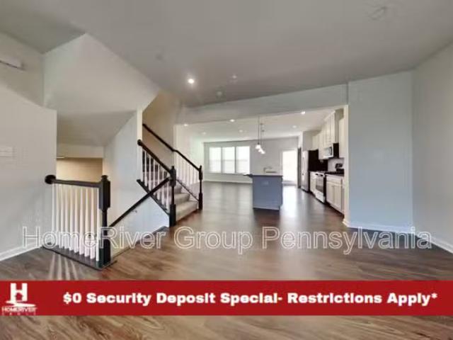 Condo for rent in Monroeville
