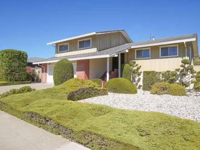 House for rent in Hayward