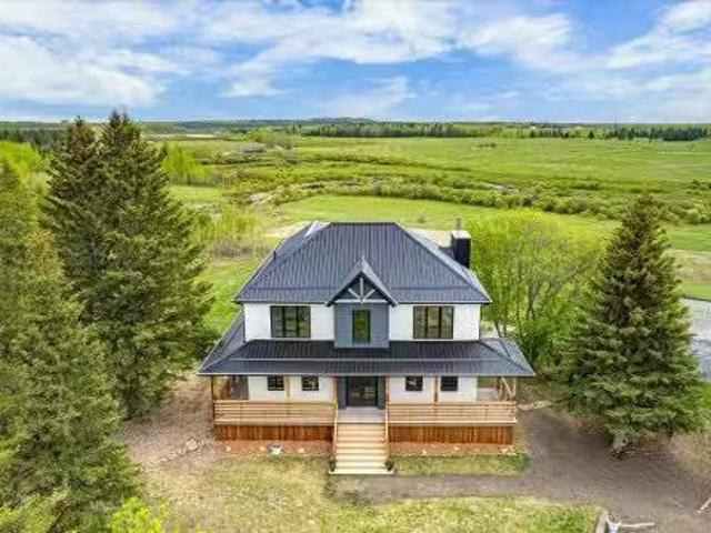 House for sale in Alberta