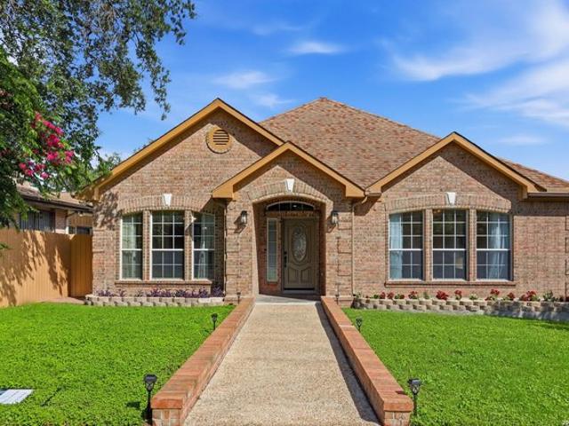 House for sale in Windcrest, Texas