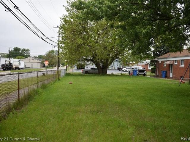Land for sale in Dearborn Heights, Michigan
