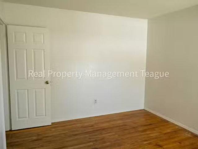 House for rent in Albany