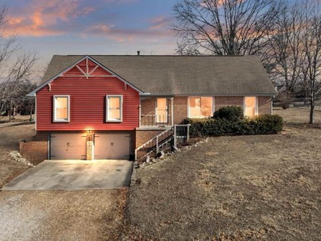 House for sale in Sedalia, Missouri