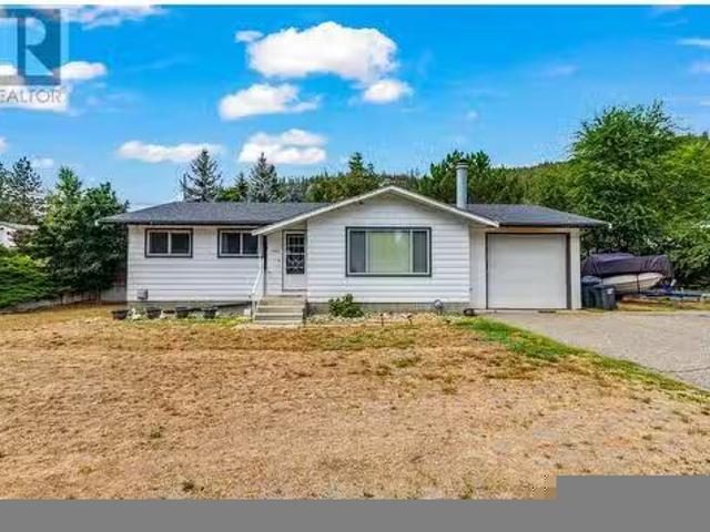 House for sale in Peachland