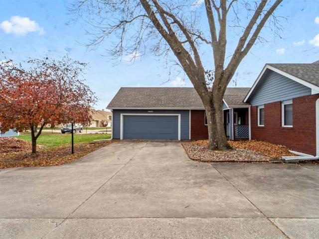 Townhouse for sale in Johnston, Iowa