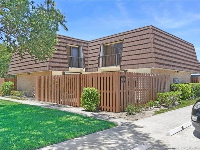 Condo for sale in Stuart, Florida