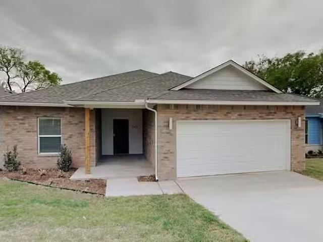 House for rent in Choctaw