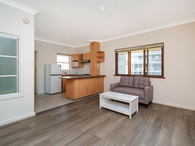 Granny Flat for rent in Cockburn, Western Australia