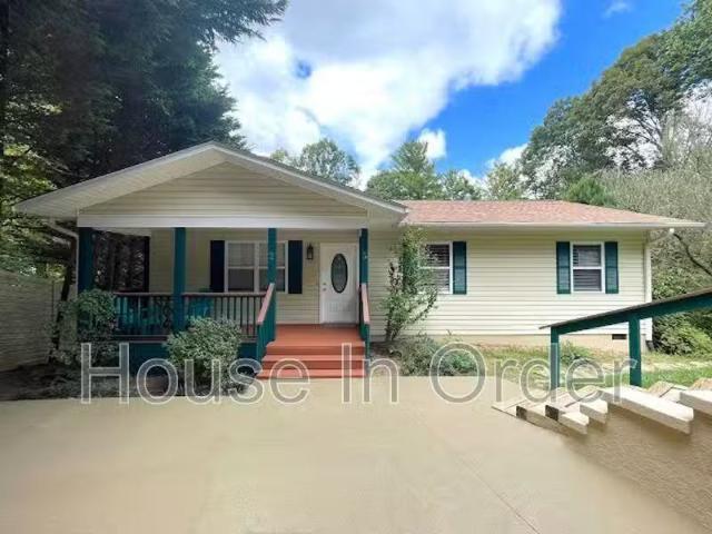 House for rent in Asheville