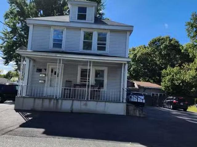 Condo for rent in Brockton