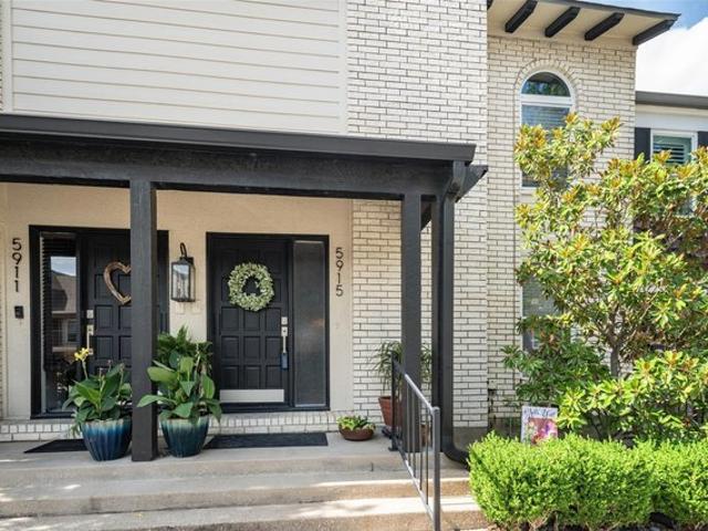 Condo for sale in Dallas, Texas