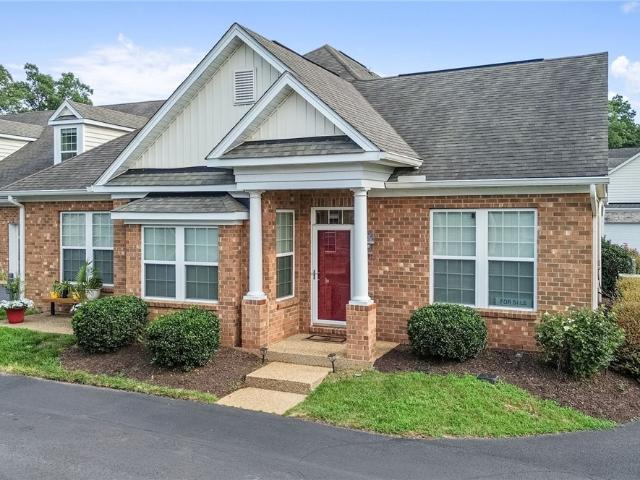 Condo for sale in Chester