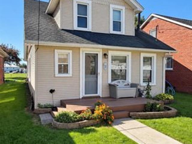 House for sale in Algonac, Saint Clair County