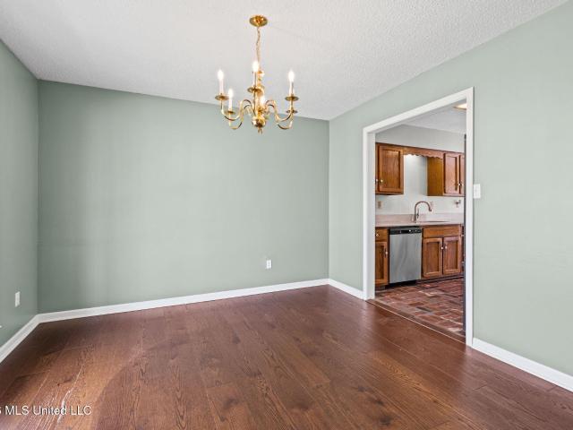 House for sale in Nesbit, Mississippi