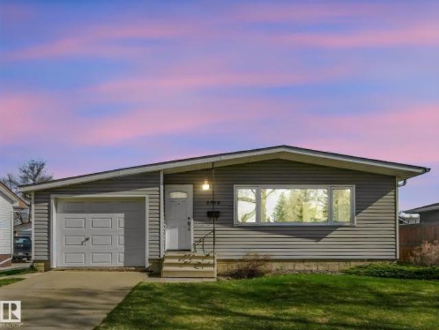 House for sale in Wedgewood, Alberta