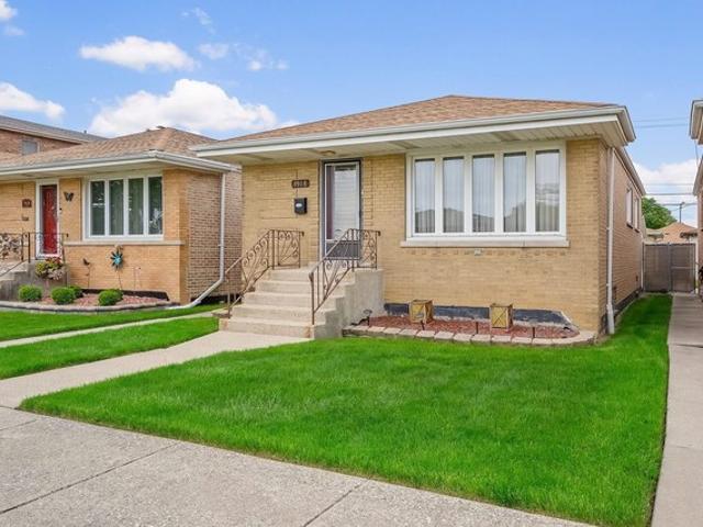 House for sale in Chicago Park, Illinois