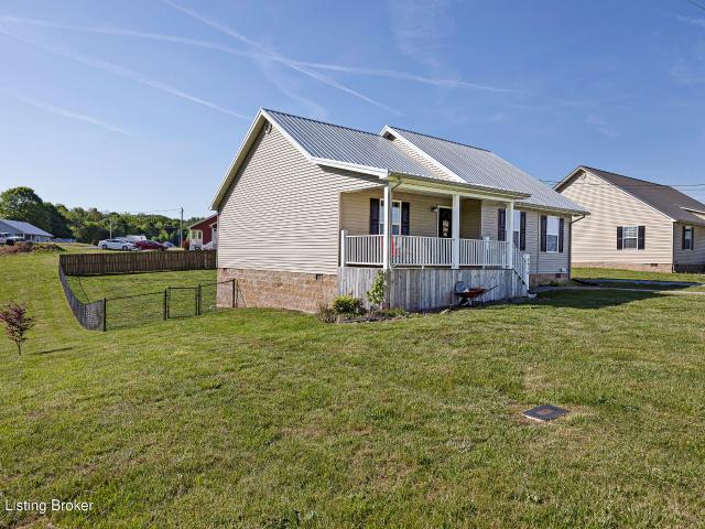 House for sale in Cave City, Kentucky