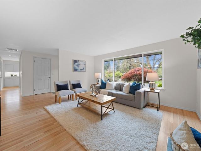 House for sale in Bellevue, Washington