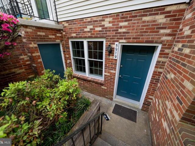 Condo for sale in Virginia