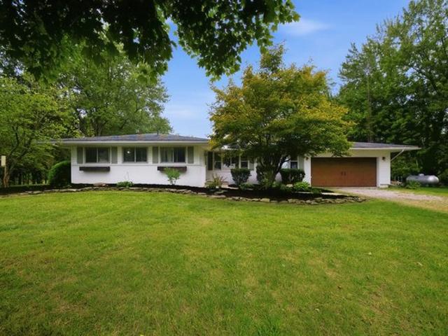 House for sale in New London, Huron County