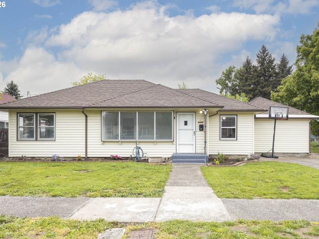 House for sale in Oregonia