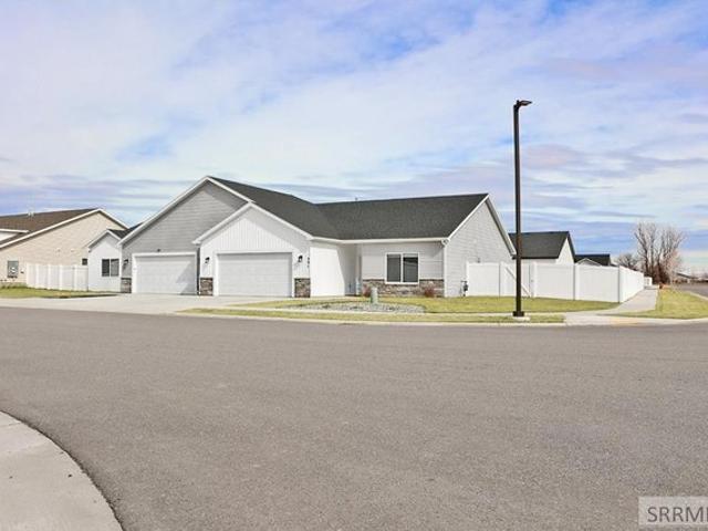 Townhouse for sale in Sugar City, Idaho