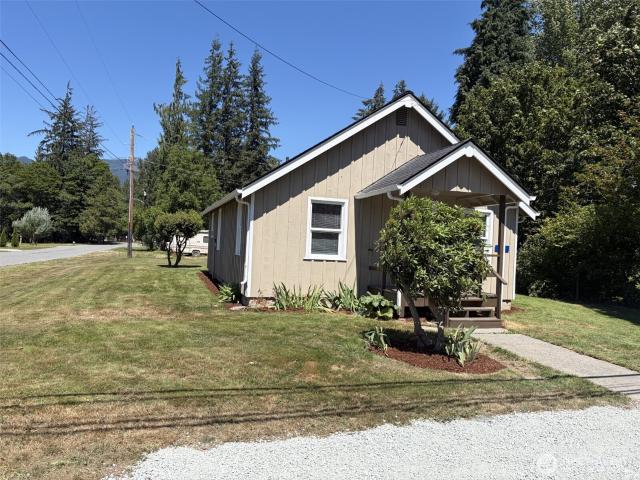 House for sale in Hamilton, Washington