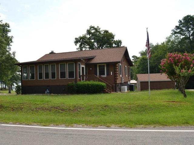 House for sale in Ridgeway, South Carolina