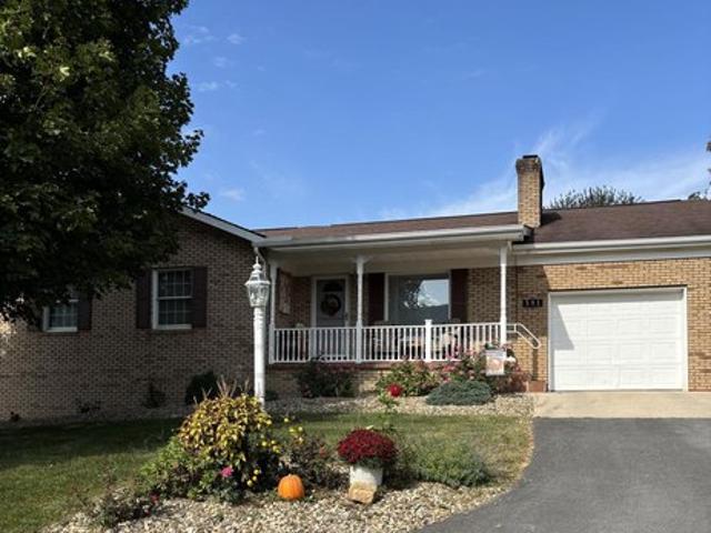 House for sale in Franklin, West Virginia