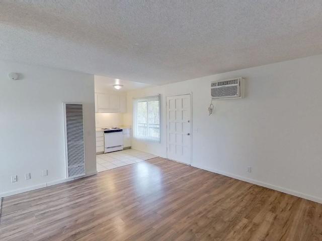 Apartment for rent in Santa Ana, California