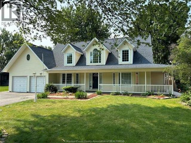 House for sale in Lakeshore, Ontario