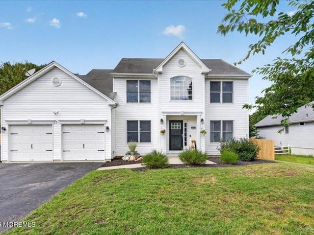 House for sale in Manahawkin, New Jersey