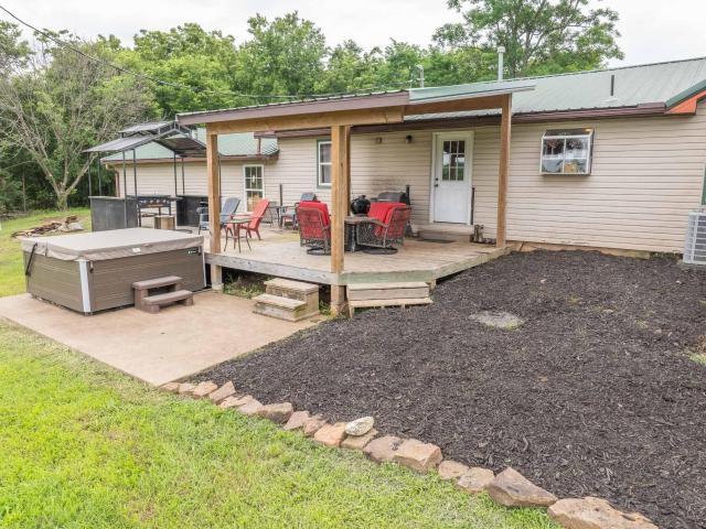 House for sale in Ash Grove, Missouri