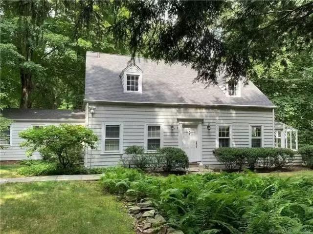 House for rent in New Canaan