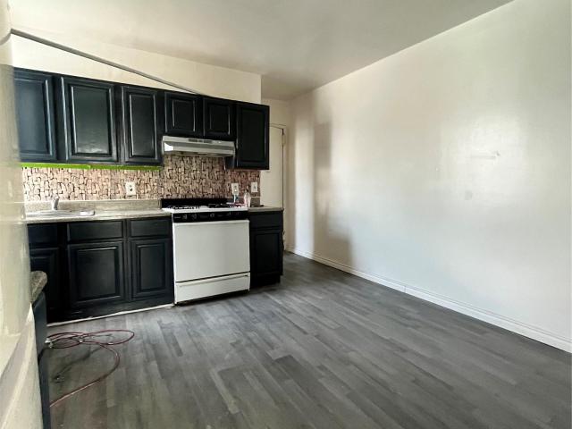 Commercial for sale in The Bronx, Arverne