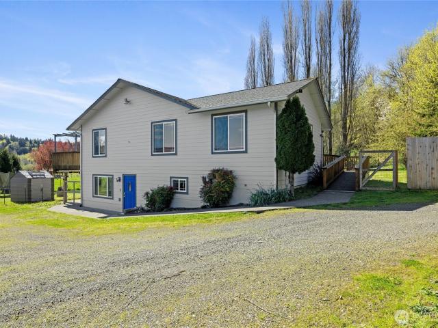 House for sale in Shelton, Washington